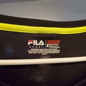 Fila med sport shirt
